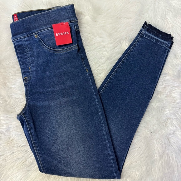 SPANX Distressed Skinny Jeans – Medium Wash Size Small 4/6 NWT - Picture 4 of 9
